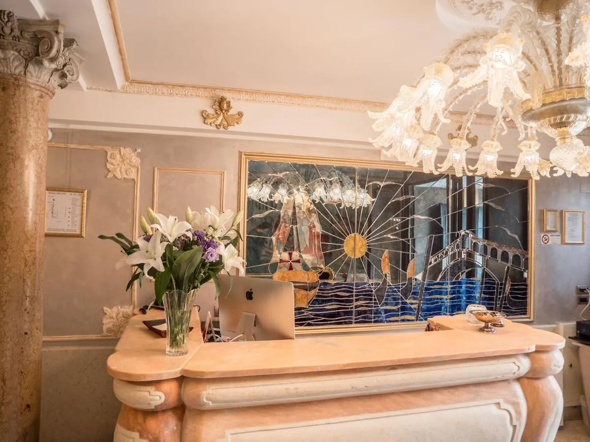 Ego' Boutique Hotel - The Silk Road Venedig 4*,